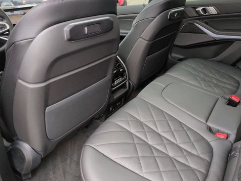 Used 2025 BMW X5 M60i w/ Climate Comfort Package AWD/4WD image 18