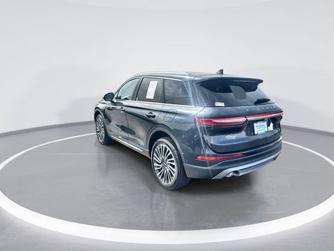 Used 2022 Lincoln Corsair Reserve w/ Equipment Group 201A AWD/4WD image 6