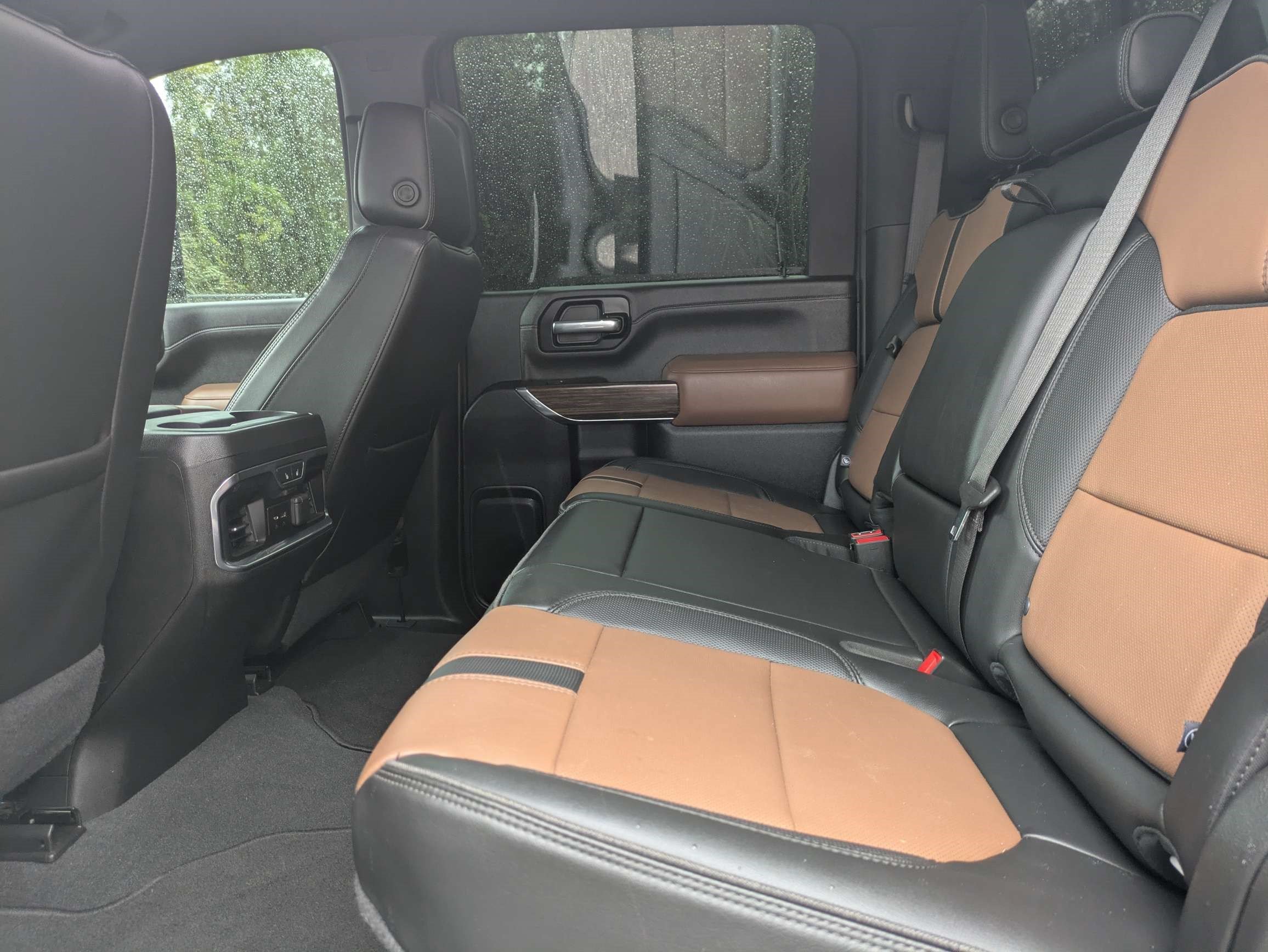 Used 2023 Chevrolet Silverado 2500 High Country w/ Technology Package AWD/4WD image 13