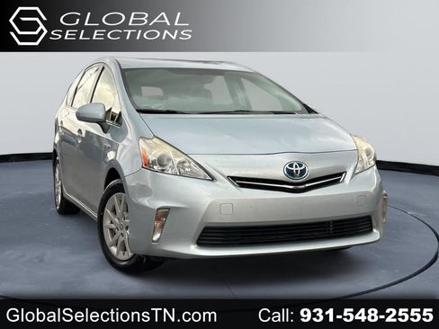 Used 2014 Toyota Prius V Two image 1