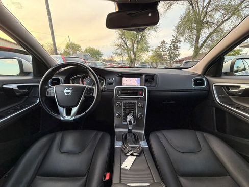 Used 2015 Volvo V60 T5 Platinum AWD/4WD image 27