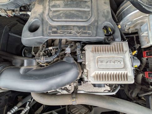 Used 2021 RAM 1500 Limited image 33