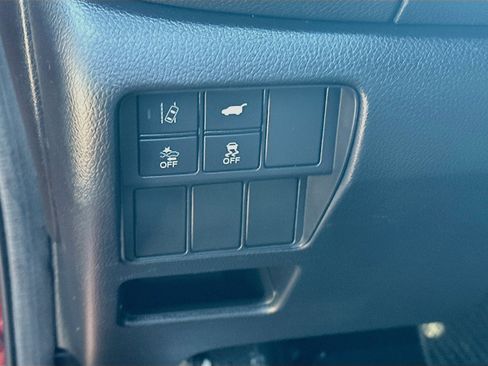 Used 2018 Honda CR-V Touring image 17
