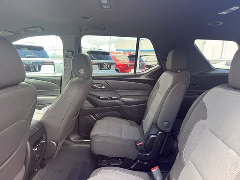 Used 2023 Chevrolet Traverse LT w/ LPO, Floor Liner Package AWD/4WD image 33