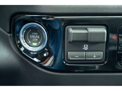 New 2026 GMC Sierra 1500 SLT w/ SLT Premium Plus Package AWD/4WD image 30