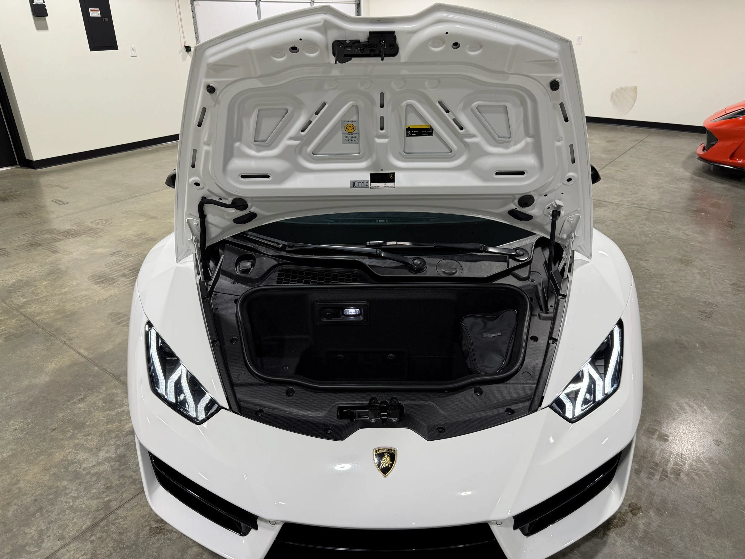 Used 2017 Lamborghini Huracan LP 580-2 RWD image 61