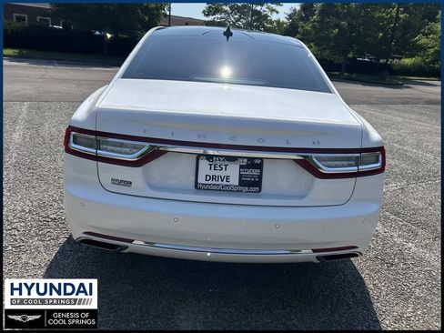 Used 2018 Lincoln Continental Reserve w/ Rear-seat Package AWD/4WD image 6