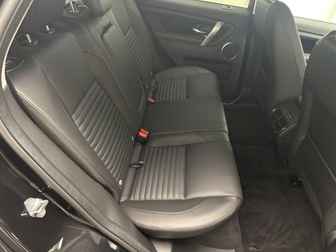 Used 2025 Land Rover Discovery Sport S image 11