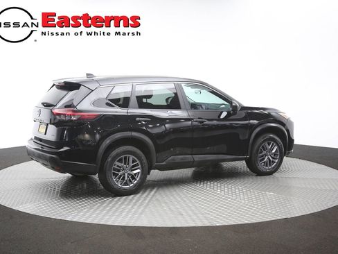 Used 2024 Nissan Rogue S AWD/4WD image 42