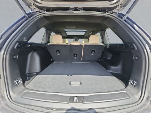 New 2025 Jeep Grand Cherokee Limited w/ Luxury Tech Group II image 31