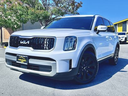 Used 2023 Kia Telluride EX w/ EX Captain's Chair Package