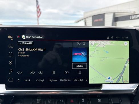 Used 2025 GMC Sierra 2500 SLT w/ LPO, GMC Protection Package image 19