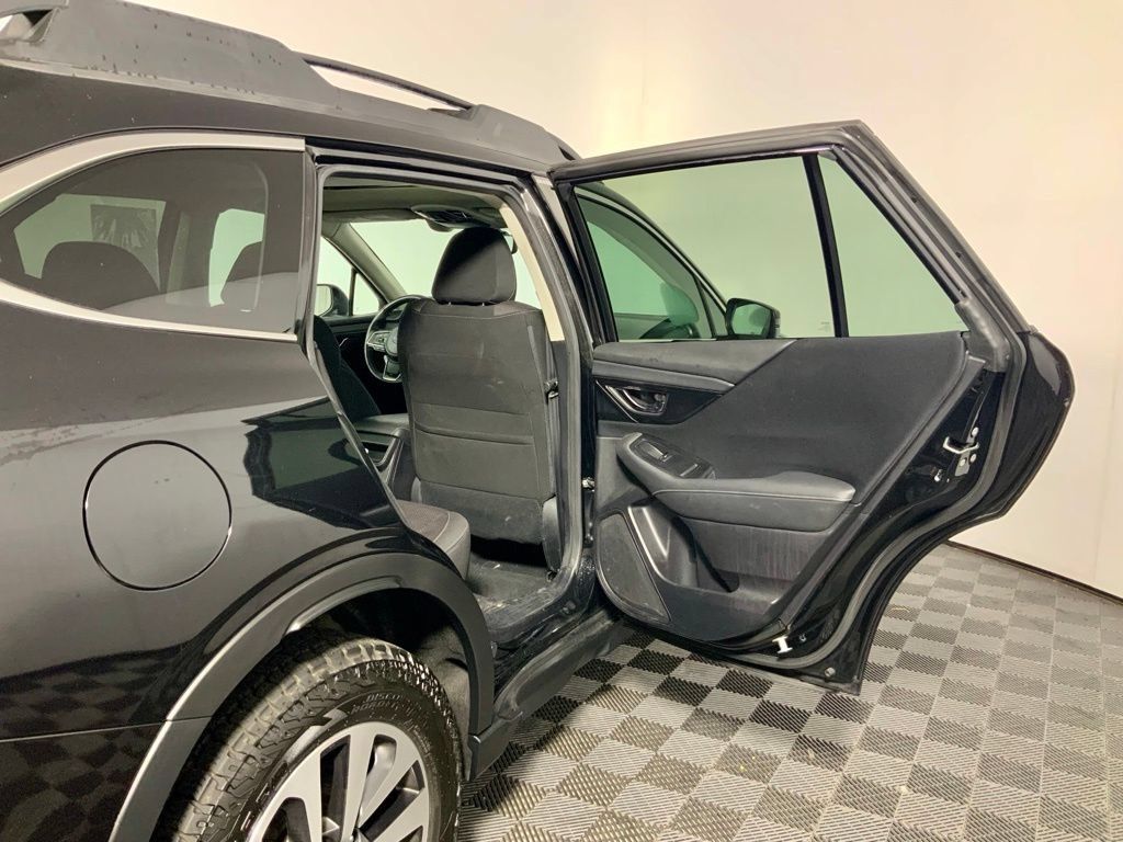 Used 2020 Subaru Outback Premium AWD/4WD image 27