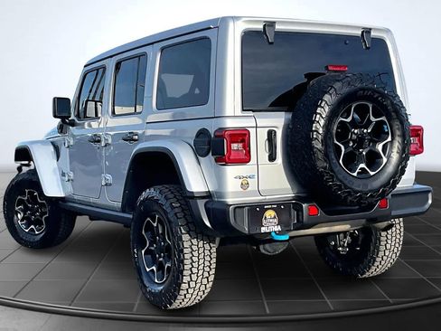 Used 2023 Jeep Wrangler Rubicon w/ Cold Weather Group image 4