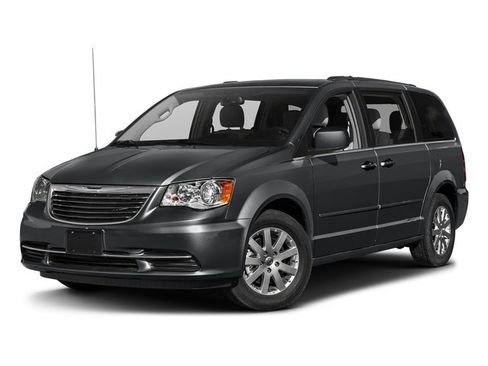 Used 2016 Chrysler Town & Country Touring image 1