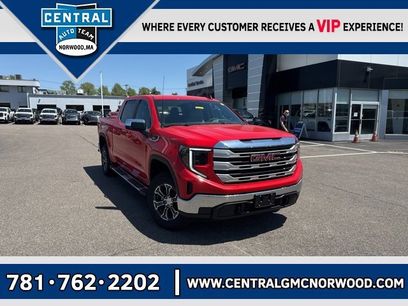 New 2025 GMC Sierra 1500 SLE w/ Preferred Package