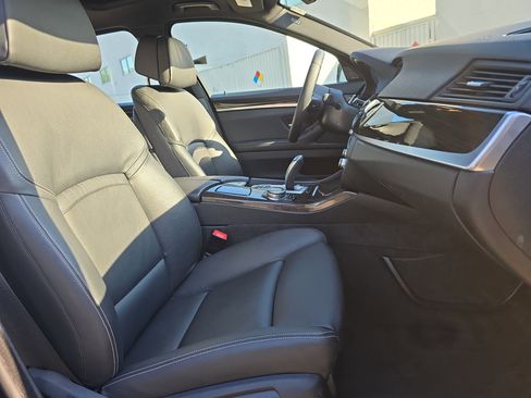 Used 2014 BMW 535i Sedan RWD image 10