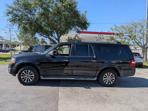 Used 2017 Ford Expedition EL XLT RWD image 4