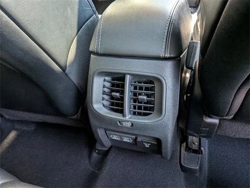 Certified 2022 Jeep Cherokee Limited image 23