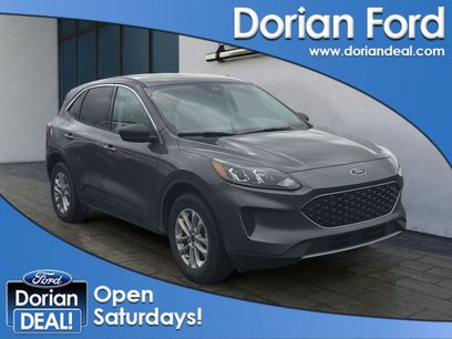 Used 2022 Ford Escape SE w/ Cold Weather Package