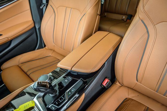 Used 2017 BMW 540i RWD image 36