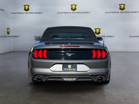 Used 2023 Ford Mustang Premium image 4