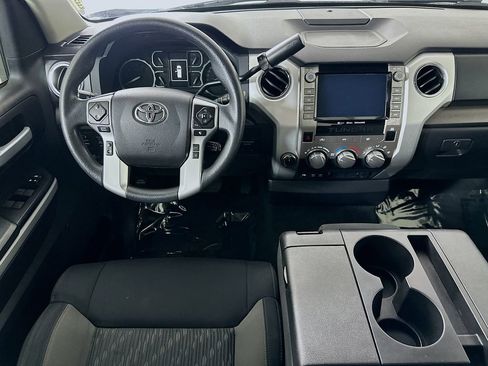 Used 2021 Toyota Tundra SR5 AWD/4WD image 17