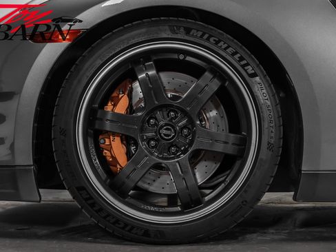 Used 2013 Nissan GT-R Black Edition image 18