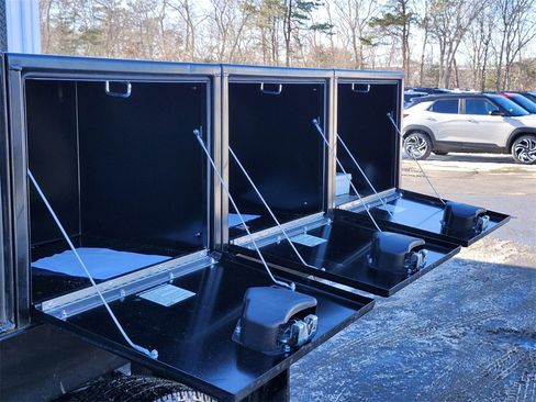 Used 2023 Ford F350 XL image 24