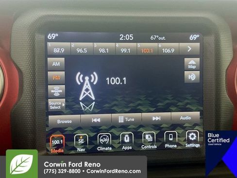Used 2023 Jeep Wrangler Unlimited Rubicon AWD/4WD image 19