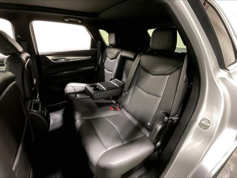 Used 2019 Cadillac XT5 Luxury w/ Sport Package AWD/4WD image 26