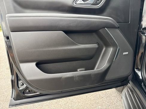 Used 2023 Chevrolet Tahoe Premier image 10