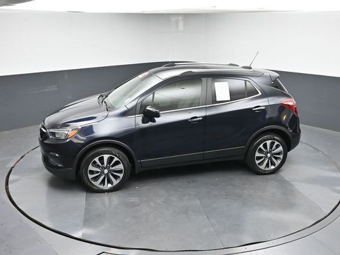Used 2022 Buick Encore Preferred w/ Safety Package image 28