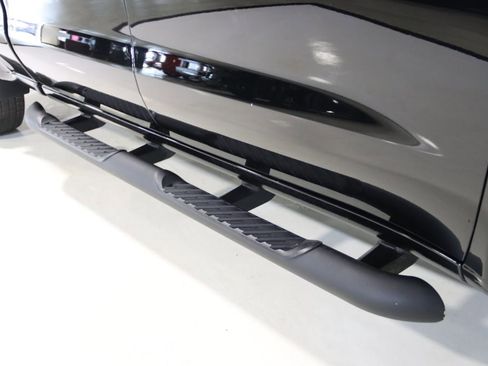 Used 2021 Chevrolet Silverado 1500 RST w/ Bed Protection Package image 23