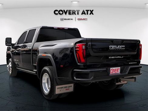 Used 2024 GMC Sierra 3500 Denali Ultimate image 4