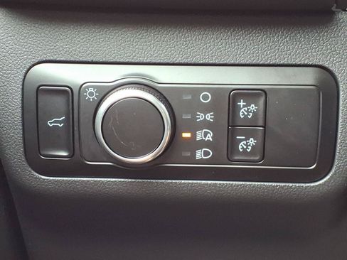 Used 2025 Ford Escape Active w/ Tech Pack #1 AWD/4WD image 18