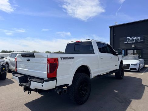 Used 2022 Ford F250 Lariat w/ Tremor Off-Road Package AWD/4WD image 4