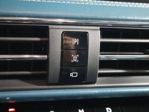 Used 2020 Lincoln Corsair Reserve w/ Equipment Group 202A image 33