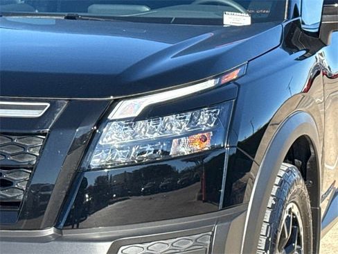 Certified 2025 Nissan Pathfinder Rock Creek image 5