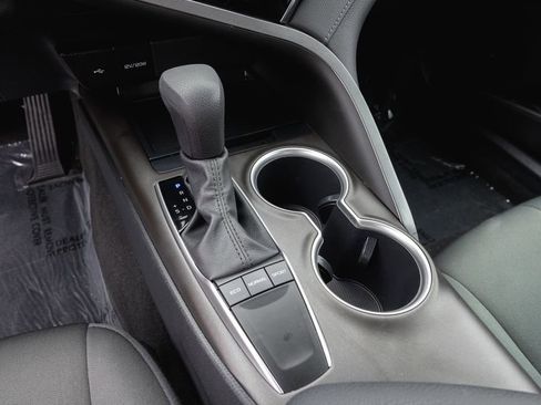 Certified 2024 Toyota Camry LE FWD image 15