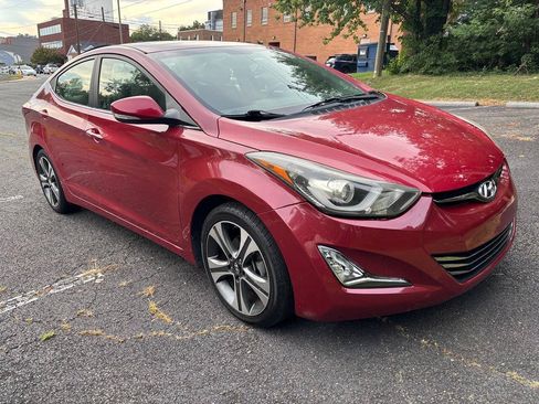 Used 2014 Hyundai Elantra Sport FWD image 3