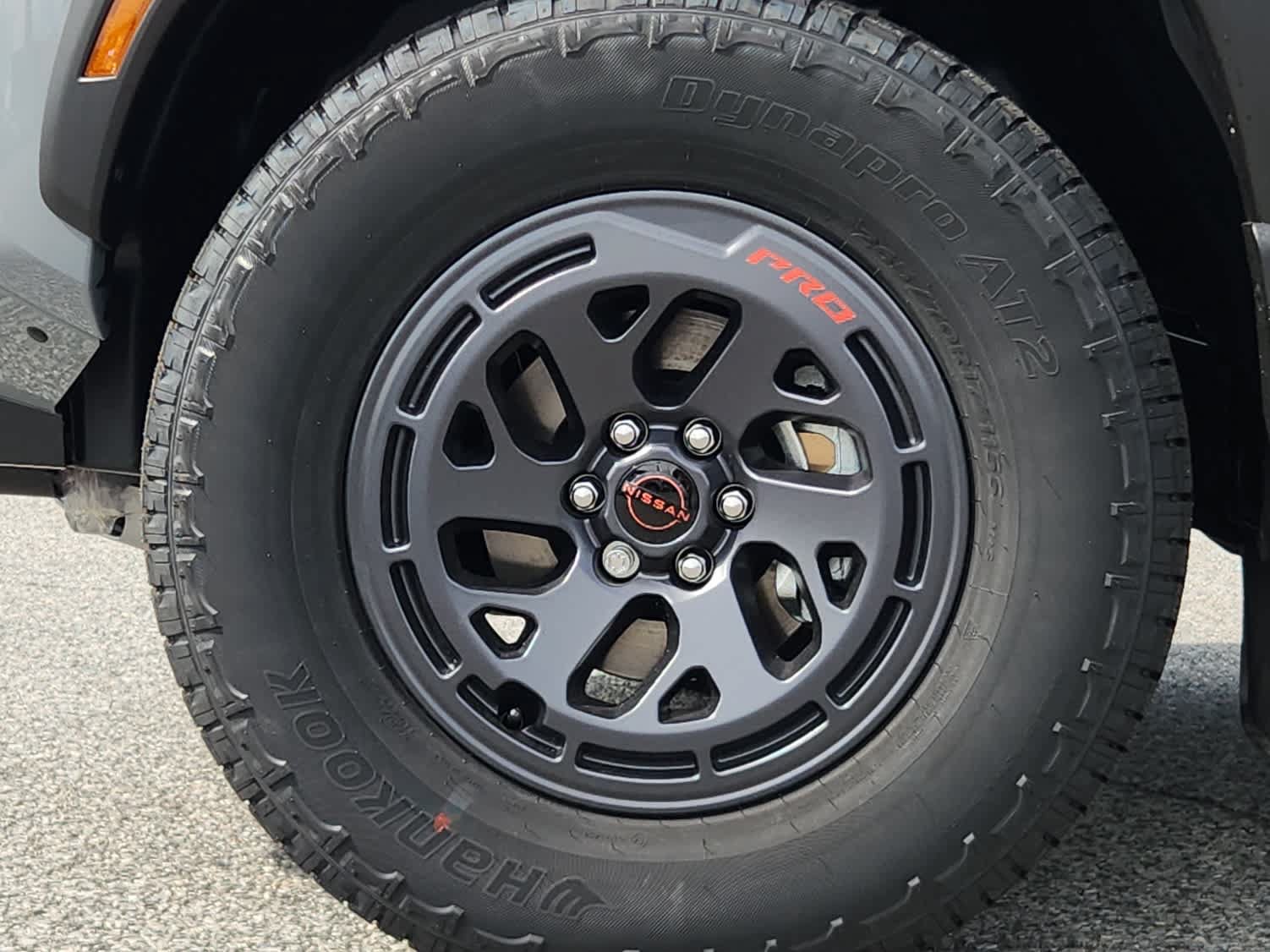 Used 2025 Nissan Frontier PRO-4X AWD/4WD image 6