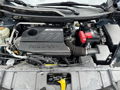 Used 2024 Nissan Rogue SV FWD image 24