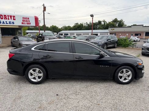Used 2020 Chevrolet Malibu LS w/ LPO, Convenience Package 1 FWD image 8