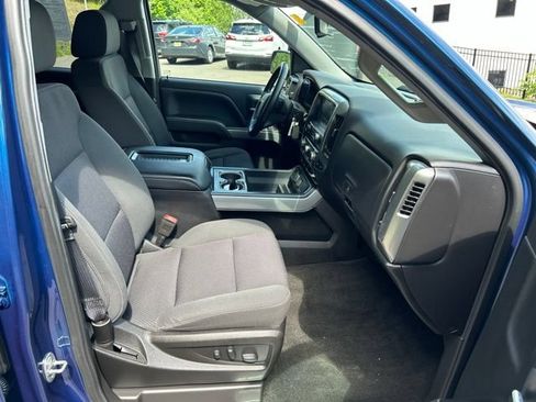 Used 2018 Chevrolet Silverado 1500 LT w/ All Star Edition AWD/4WD image 9