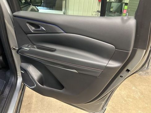 Used 2024 Chevrolet Traverse RS w/ LPO, Floor Liner Package image 30