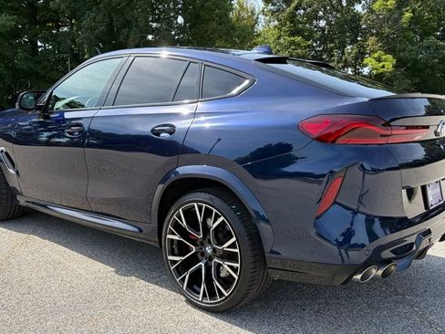 Certified 2022 BMW X6 M w/ Executive Package AWD/4WD image 3