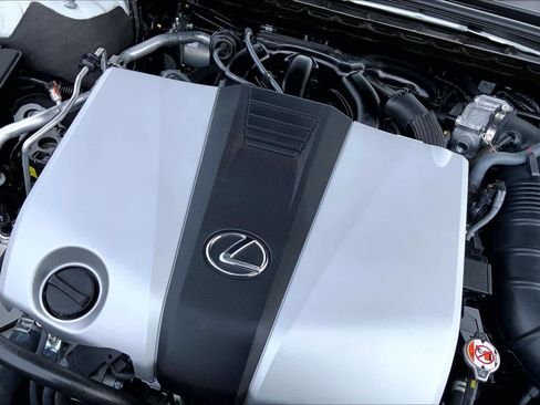 Certified 2025 Lexus ES 350 w/ Premium Package image 33