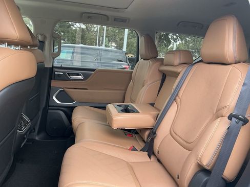New 2026 INFINITI QX80 Luxe w/ Cargo Package AWD/4WD image 30