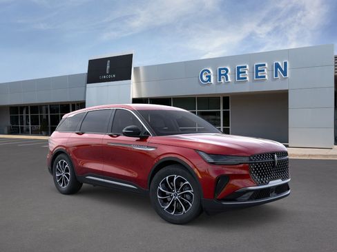 New 2026 Lincoln Nautilus Premier image 7